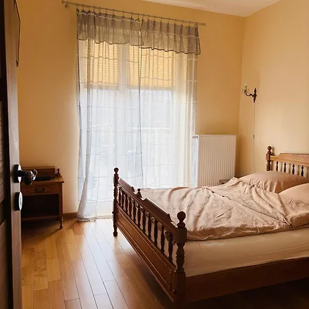 Apartment Juno 7 *